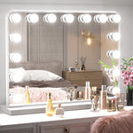 Hollywood Makeup Mirror with dimmable LED bulbs